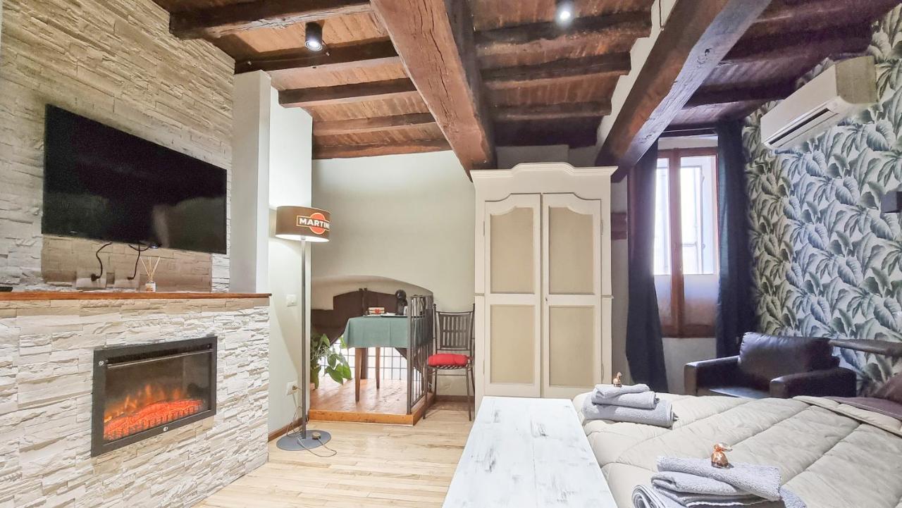 Residenza Dei Longobardi Affittacamere สโปเลโต ภายนอก รูปภาพ