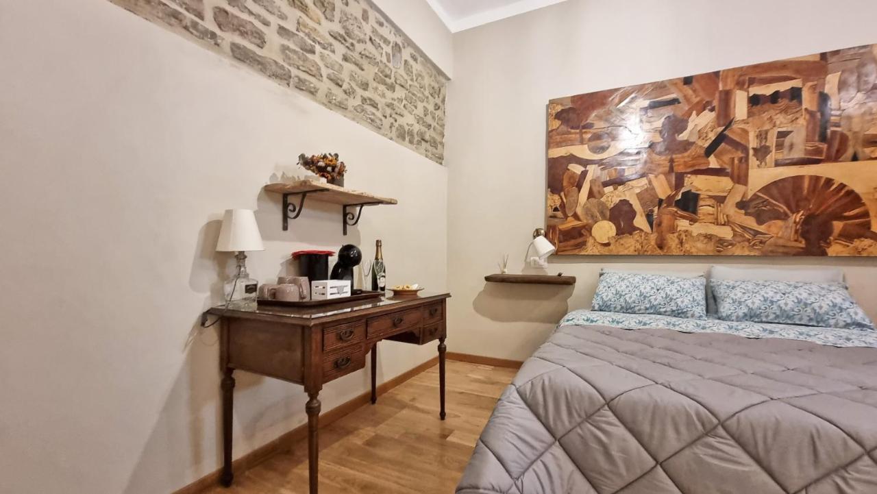 Residenza Dei Longobardi Affittacamere สโปเลโต ภายนอก รูปภาพ