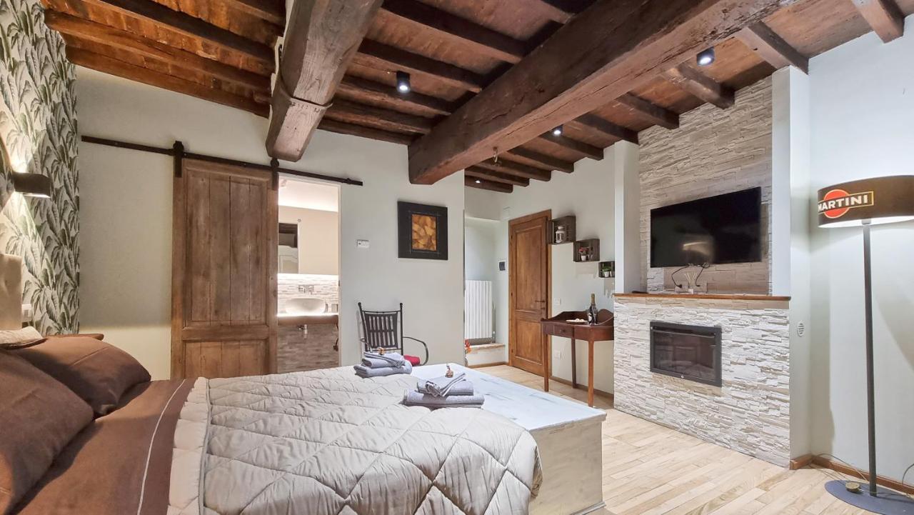 Residenza Dei Longobardi Affittacamere สโปเลโต ภายนอก รูปภาพ